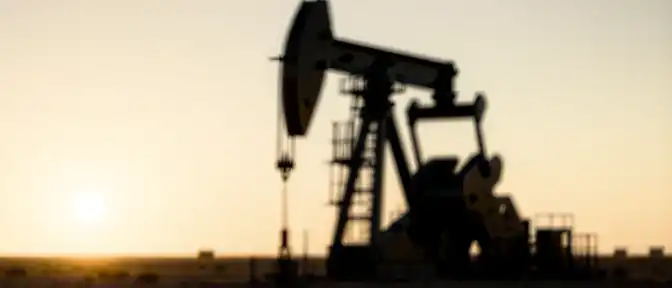 Нефтяной рынок готовится к разрядке: ключевые игроки ОПЕК+ решили нарастить добычу в сентябре