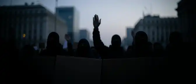 За кулисами киевских протестов: кто на самом деле разыгрывает карту политической нестабильности?